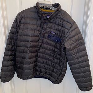 Patagonia Men’s Down Snap-T Pullover Size M Grey